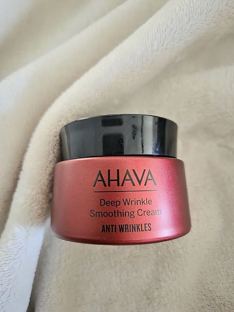 ahava The Apple of My Eye hudpleiesett mot dype rynker