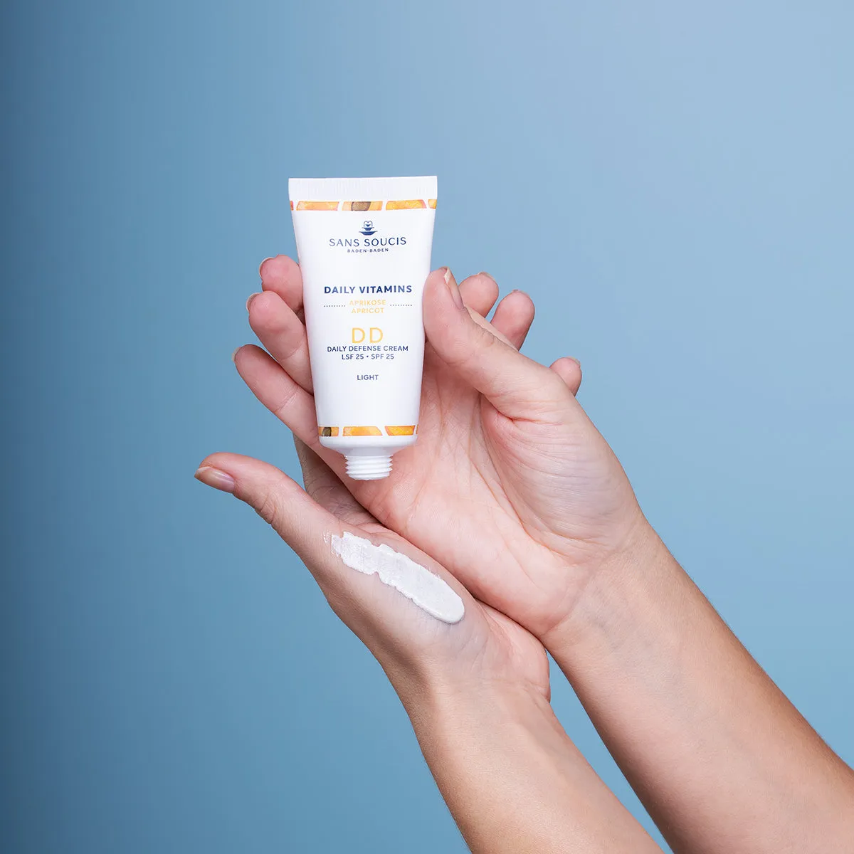 Sans Soucis Daily Vitamins DD Daily Defense Cream LSF 25 Light DD-krem 30 ml