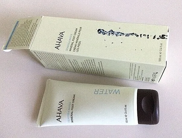 ahava Mineral Foot Cream fotkrem med mentol