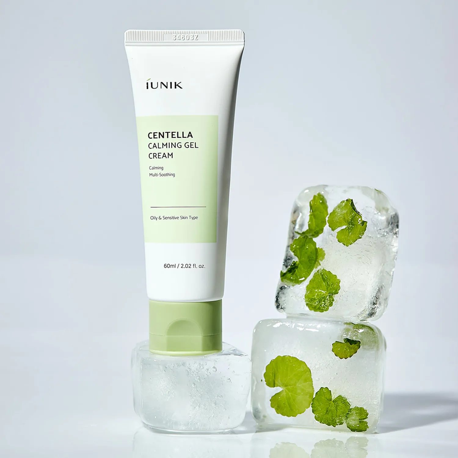 IUNIK Calming Relief Trio hudpleiesett mot urenheter
