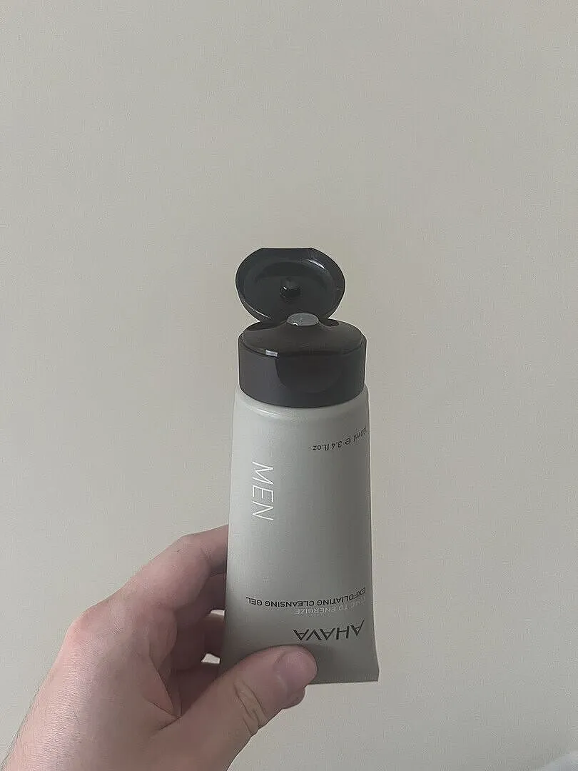 Ahava Men’s Exfoliating Cleansing Gel rensegel 100 ml
