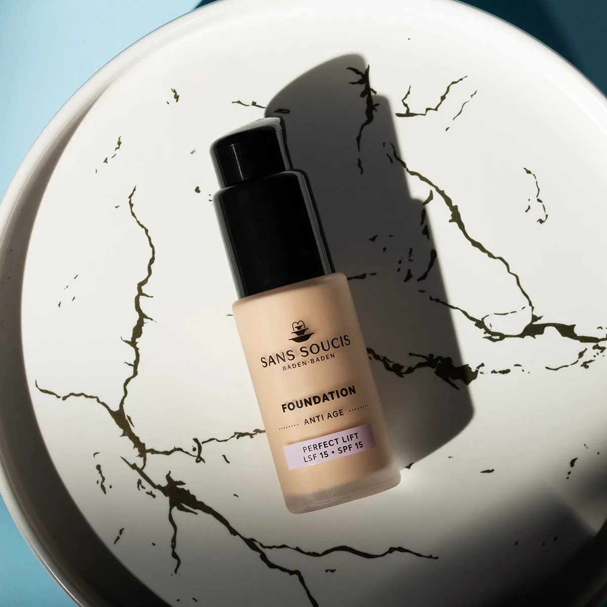 Sans Soucis Perfect Lift foundation 30 ml 10 Light Beige oppstrammende