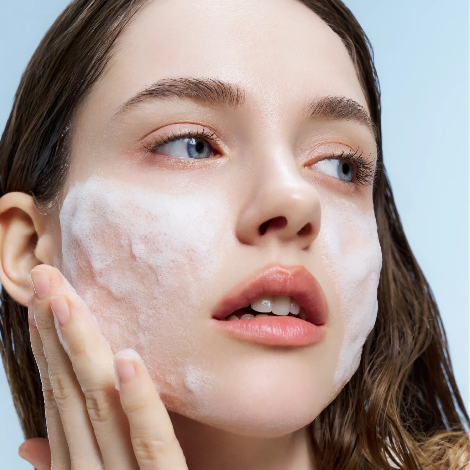 IUNIK Beta-Glucan Barrier Ampoule Cleanser ansiktsrens