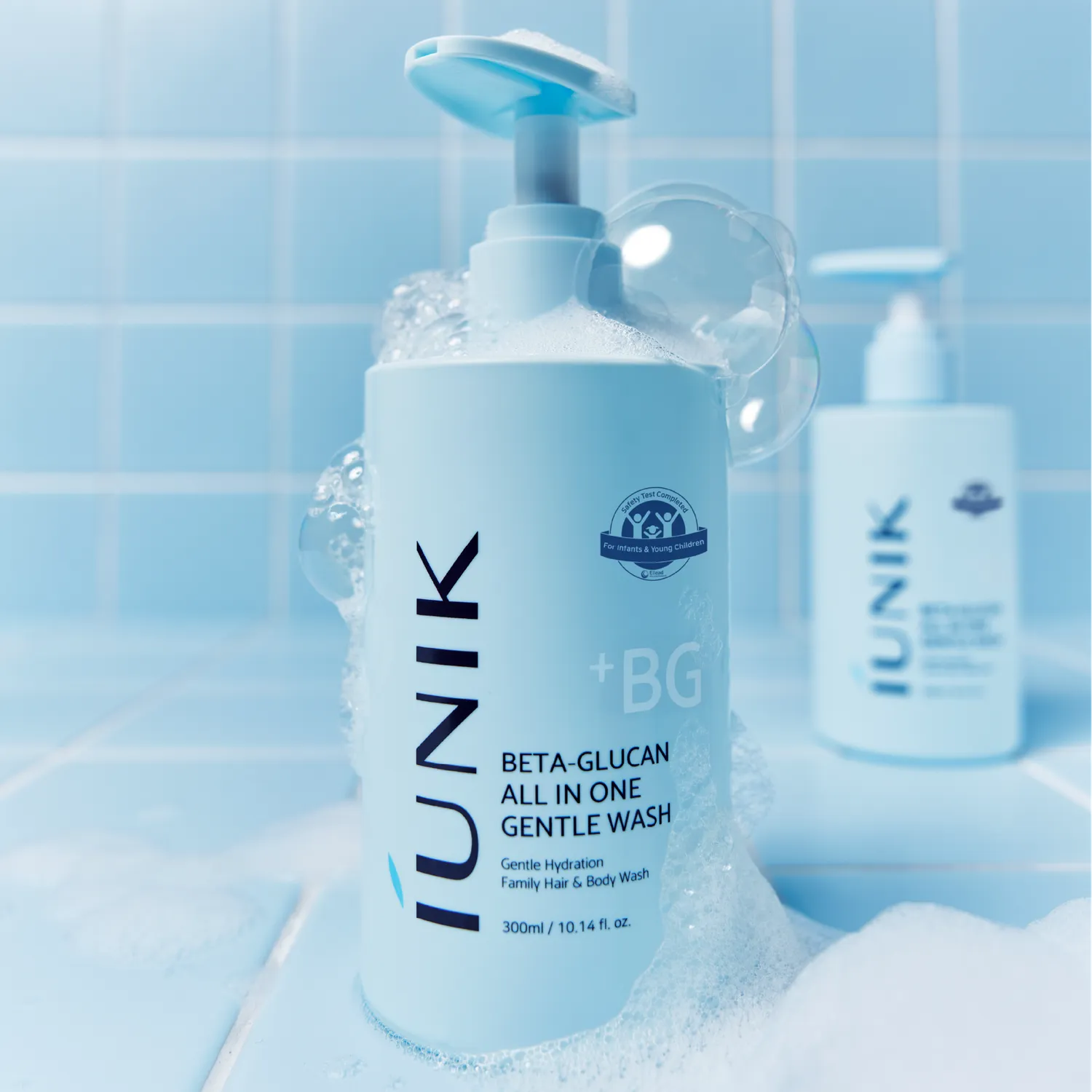 IUNIK Beta-Glucan All In One Gentle Wash rensegel med hyaluronsyre
