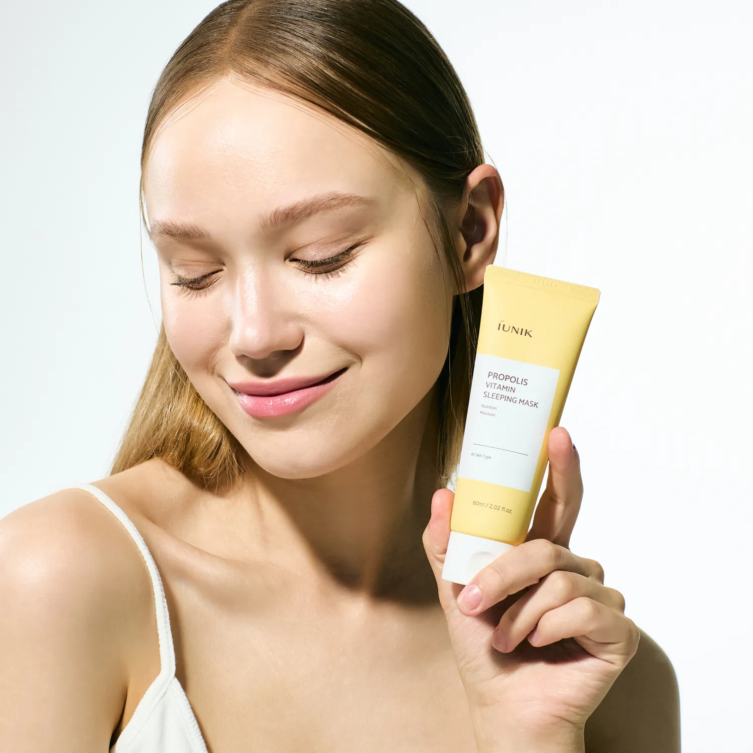 IUNIK Propolis Vitamin Sleeping Mask nattmaske med propolis