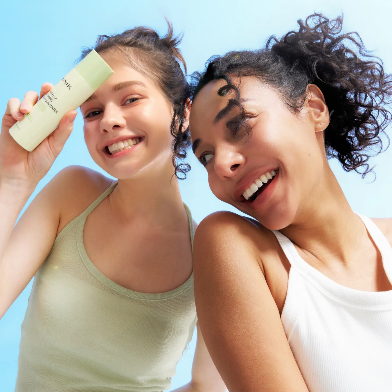 IUNIK Centella Calming Daily Sun Water solkrem lett UV-formel