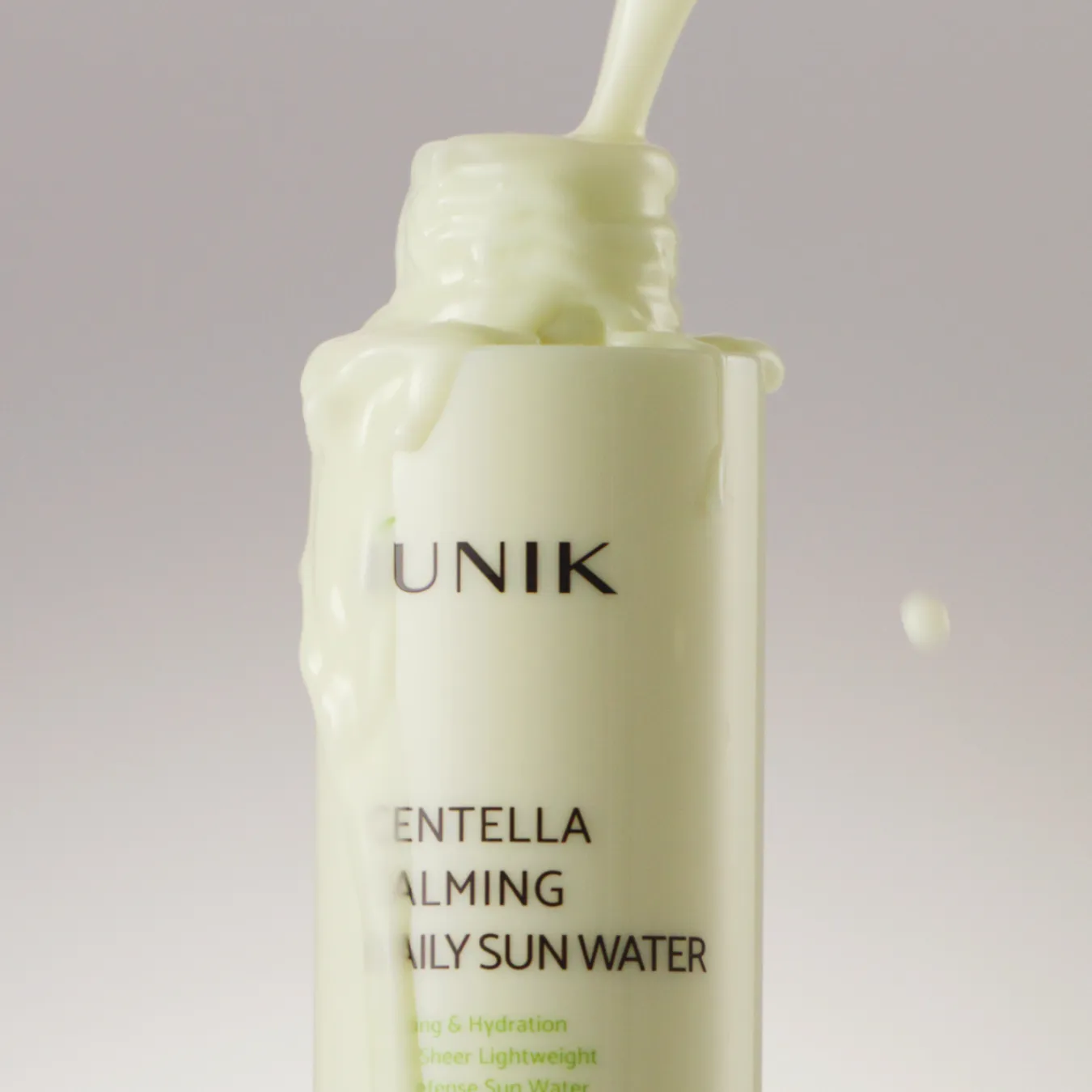 IUNIK Centella Calming Daily Sun Water solkrem lett UV-formel
